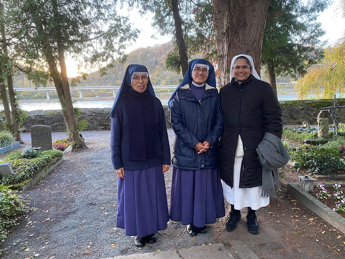 Begegnung auf dem Friedhof in Unkel