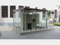 gallery1
