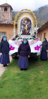 Auf dem Weg ins Dorf